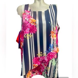 Peter Nygard sleeveless top. Size M